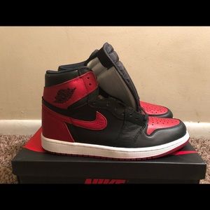 Air Jordan 1 Banned Bred size 11 DS New Authentic